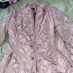 Puffer Jacket comes with attached hat